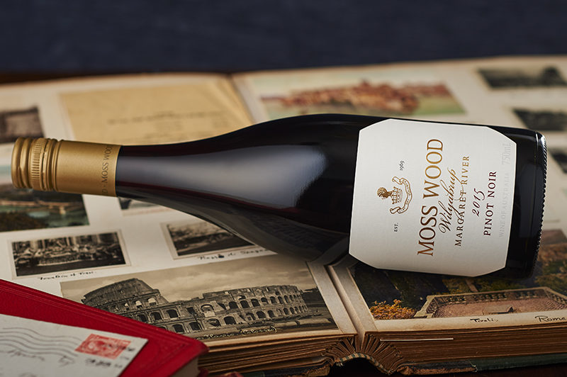 015_20161124_Pinot Noir_2015_750ml horizontal Moss Wood 2015 Pinot Noir