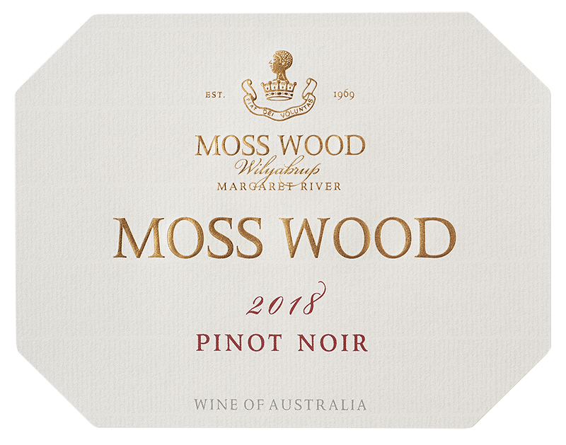 28_20191116_MOSS WOOD_White Background Bottles 750ml 2018 Pinot NoirLabel(2)