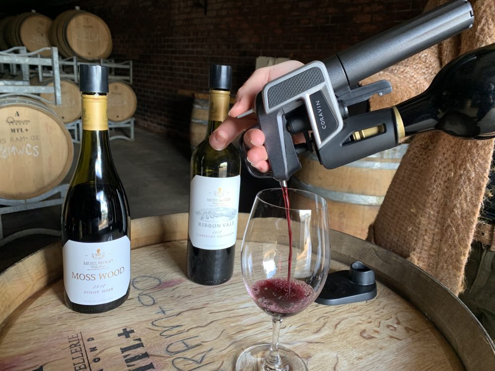Coravin Moss Wood Action Coravin Moss Wood Action