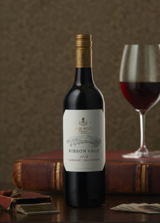 08_20210811_MOSS WOOD_Creatives_2019 RV Cabernet Sauvignon_V copy 08_20210811_MOSS WOOD_Creatives_2019 RV Cabernet Sauvignon_V copy