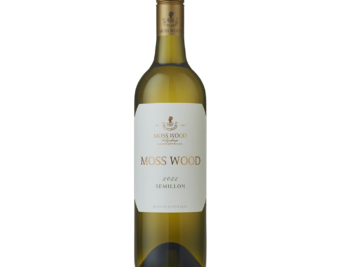 A bottle of Moss Wood 2022 Semillon