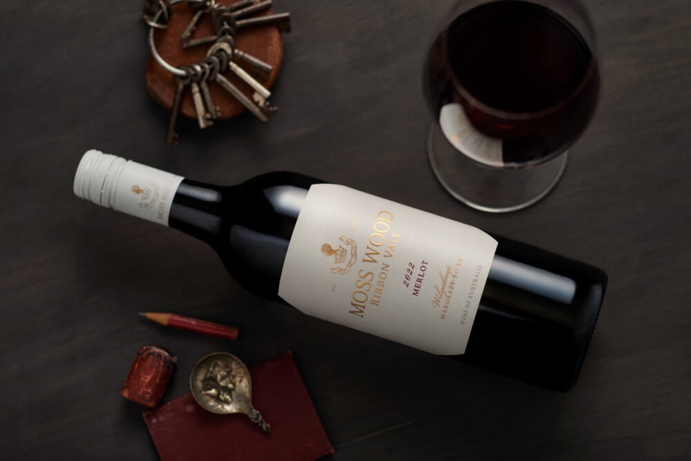 2_20240830_MOSS WOOD_Merlot 2022_Creative 2_20240830_MOSS WOOD_Merlot 2022_Creative