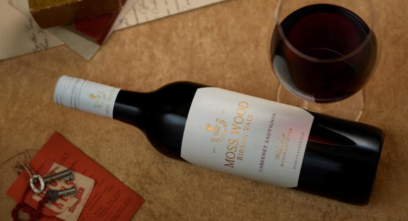 Moss Wood Seasonal Red Selection