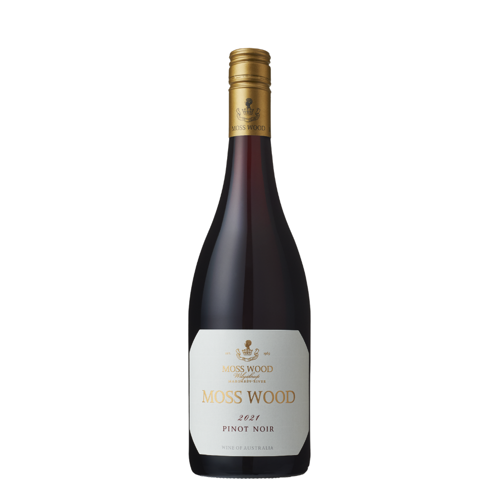 MW Bottle Shot Pinot Noir 2021